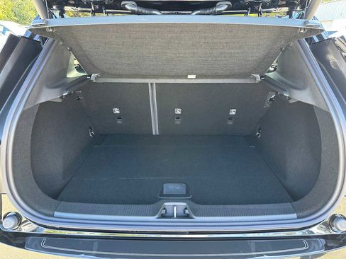 New 2025 Volvo EX30 Plus w/ Protection Package Premier image 14