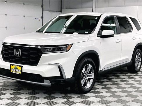 Used 2023 Honda Pilot EX-L image 10