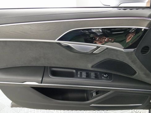 Used 2023 Audi A8 L 3.0T w/ Executive Package image 10