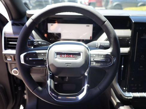 New 2026 GMC Yukon XL Elevation AWD/4WD image 13