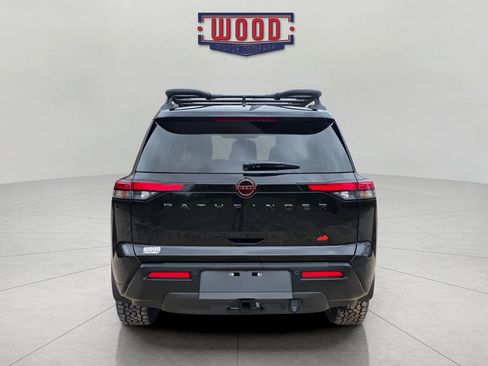 New 2026 Nissan Pathfinder Rock Creek image 3