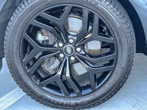 Used 2020 Land Rover Range Rover Evoque R-Dynamic HSE image 26