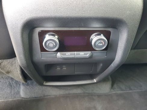 Used 2025 Buick Enclave Preferred w/ Trailering Package, 5000 lbs. FWD image 25