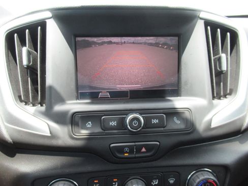 Used 2022 GMC Terrain SLE w/ Driver Convenience Package FWD image 28