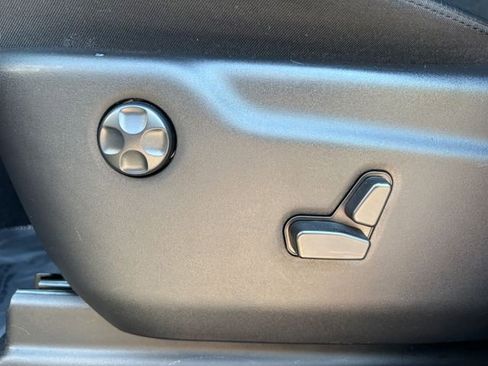 Used 2021 Jeep Grand Cherokee Laredo X AWD/4WD image 14