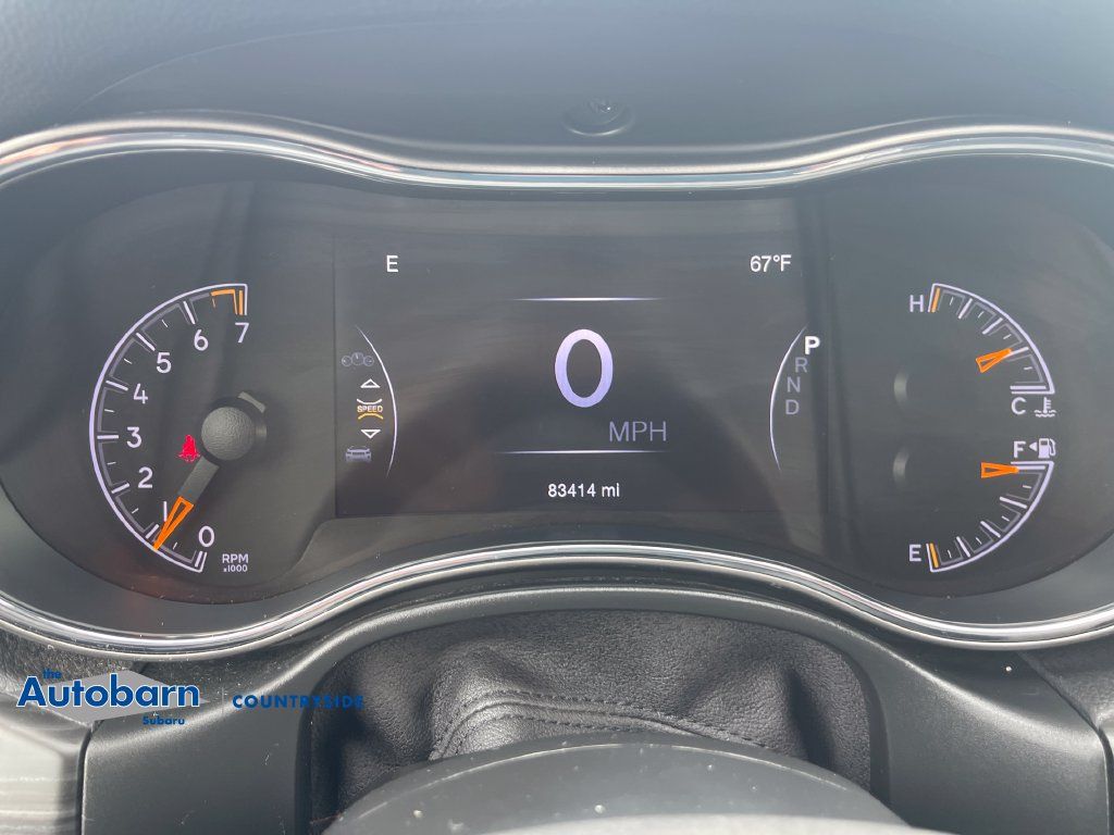 Used 2021 Jeep Grand Cherokee Laredo AWD/4WD image 13