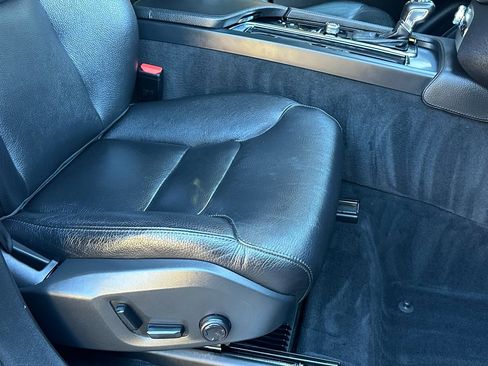 Used 2018 Volvo XC90 T5 Momentum w/ Convenience Package image 17