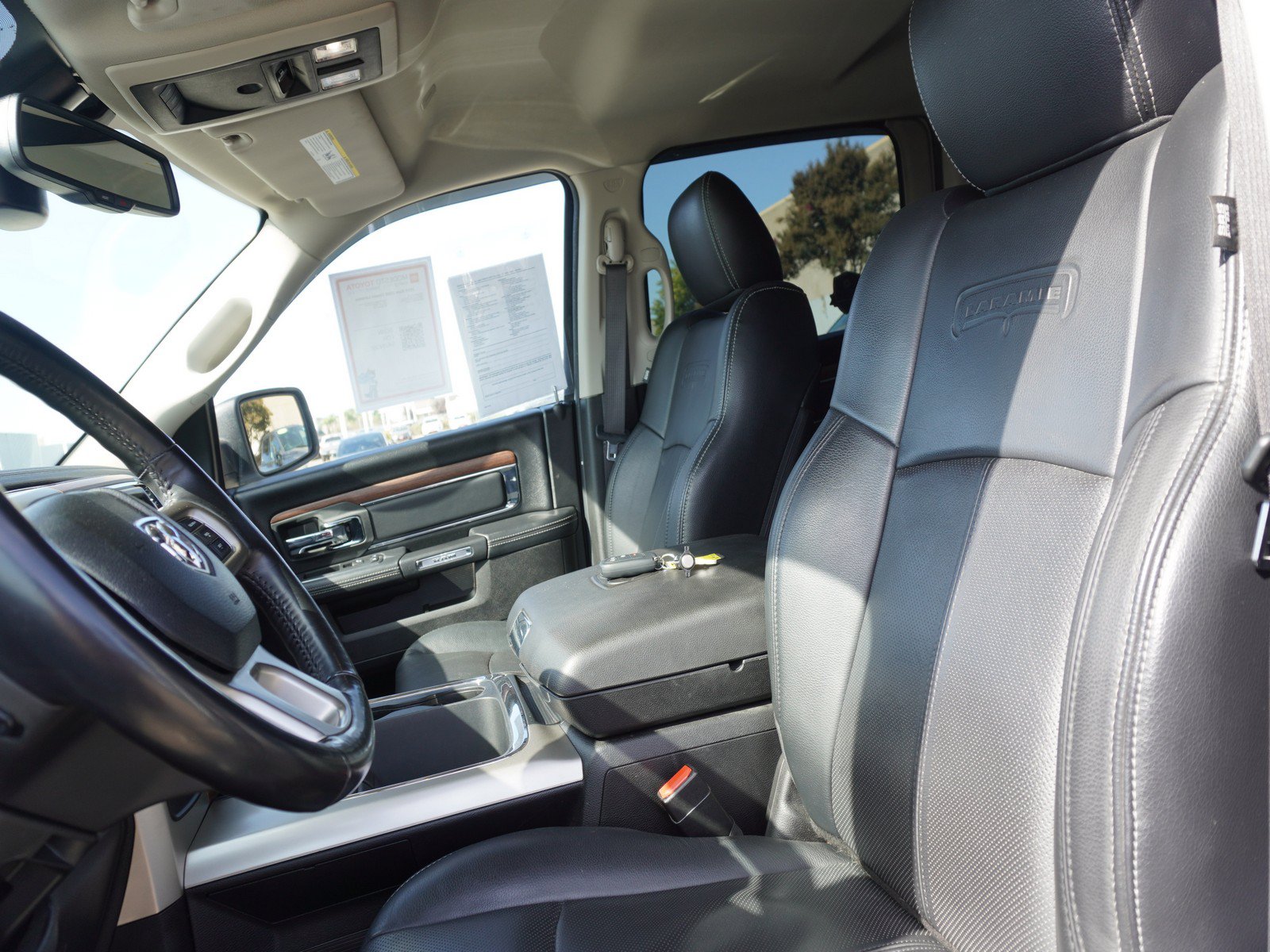 Used 2019 RAM 1500 Laramie w/ Convenience Group RWD image 25