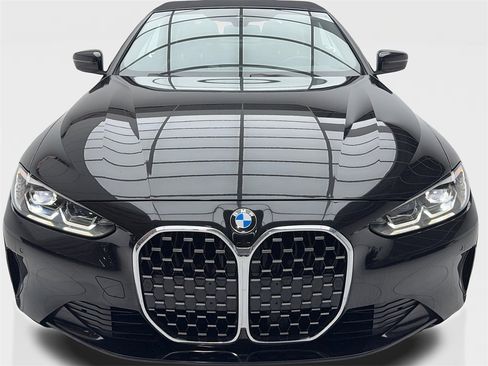 Used 2024 BMW 430i Convertible image 6