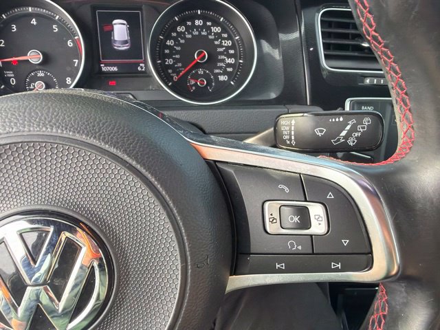 Used 2017 Volkswagen Golf 4-Door FWD image 21