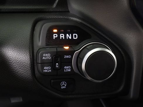 Used 2025 RAM 1500 Big Horn AWD/4WD image 39