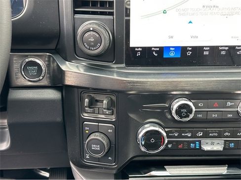 New 2025 Ford F250 Lariat w/ Lariat Ultimate Package image 32