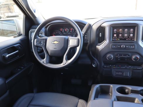 Used 2025 Chevrolet Silverado 1500 W/T w/ WT Value Package image 13