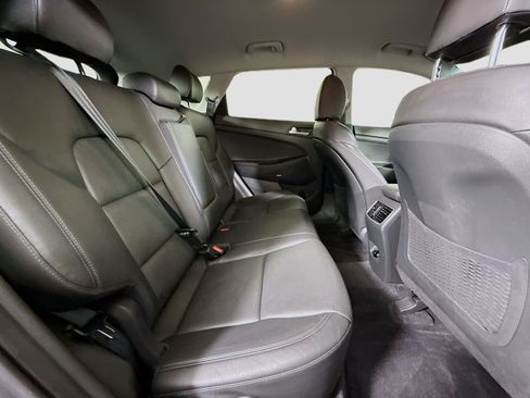 Used 2021 Hyundai Tucson Limited FWD image 27