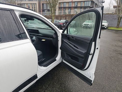 New 2026 Genesis GV80 3.5T Prestige image 28