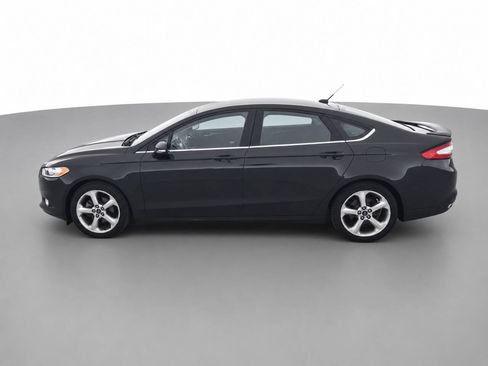 Used 2013 Ford Fusion SE FWD image 8