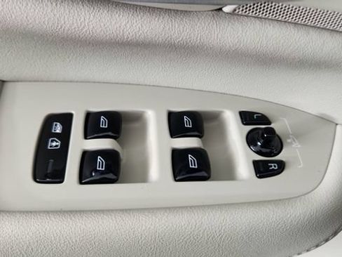 New 2026 Volvo XC90 T8 Ultra w/ Protection Package Premier AWD/4WD image 10