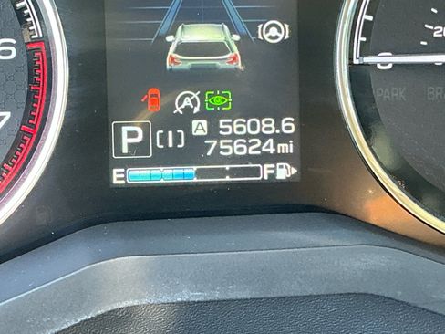 Used 2021 Subaru Forester Touring image 11