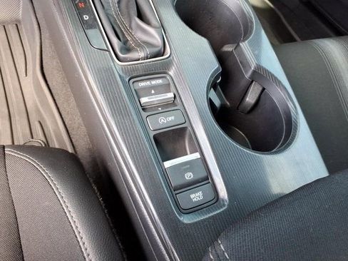Used 2025 Honda Civic Sport image 13