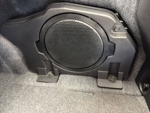 Used 2024 Ford Mustang GT Premium image 17