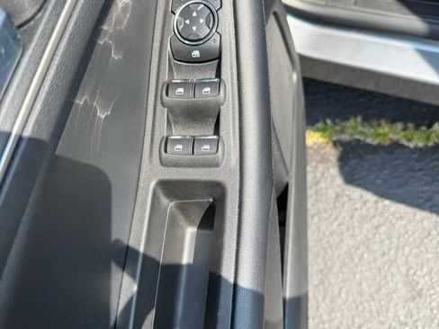 Used 2022 Ford Edge SEL AWD/4WD image 13