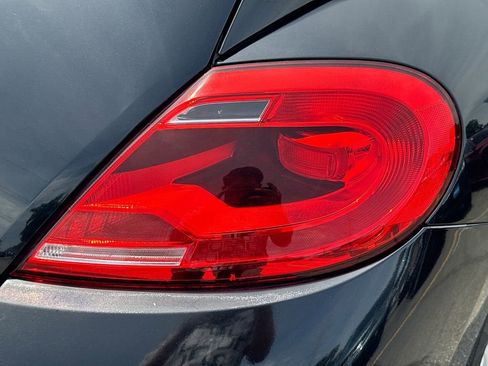 Used 2016 Volkswagen Beetle 1.8T FWD image 30