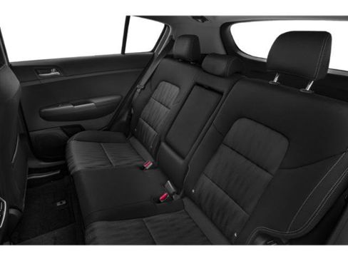 Used 2018 Kia Sportage LX image 16