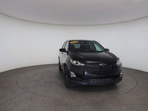 Used 2021 Chevrolet Equinox LT FWD image 30