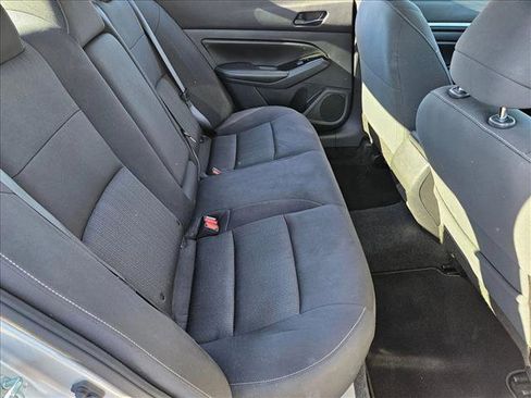 Used 2023 Nissan Altima 2.5 SV image 16