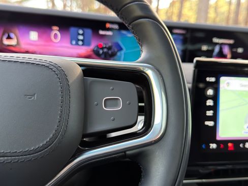 Used 2024 Lincoln Nautilus Premier w/ Equipment Group 102A image 25