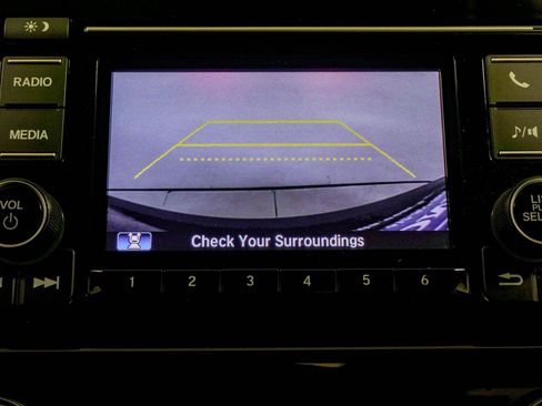 Used 2020 Honda CR-V LX image 25