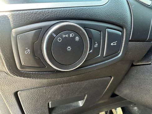 Used 2017 Ford Edge SEL w/ Equipment Group 201A AWD/4WD image 9