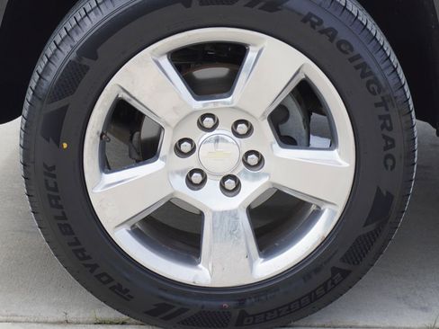 Used 2016 Chevrolet Tahoe LT image 4