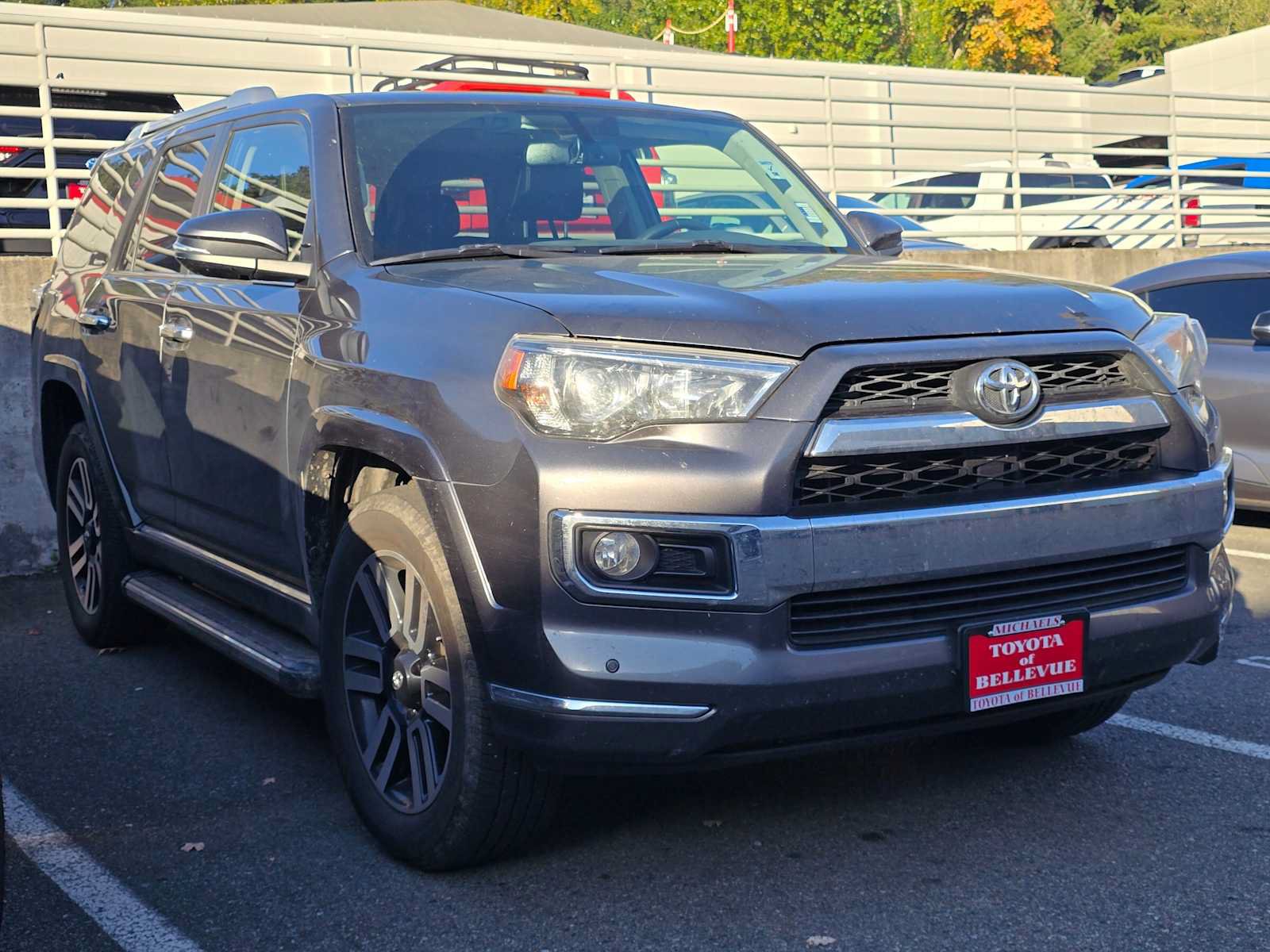 Used 2018 Toyota 4Runner Limited AWD/4WD image 3