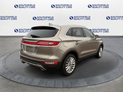 Used 2019 Lincoln MKC Premiere image 7