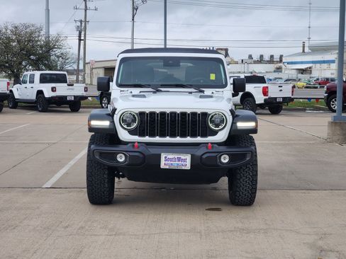 Used 2024 Jeep Wrangler Unlimited Rubicon w/ Technology Group AWD/4WD image 6