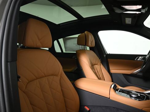 New 2026 BMW X6 xDrive40i image 36