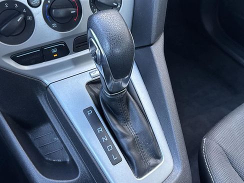 Used 2012 Ford Focus SE image 25