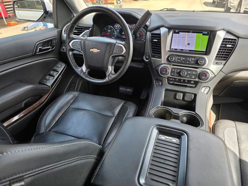 Used 2017 Chevrolet Tahoe LT w/ Luxury Package image 12
