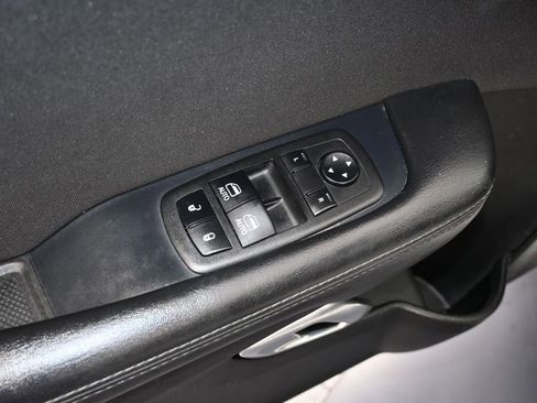 Used 2023 Dodge Challenger SXT image 12