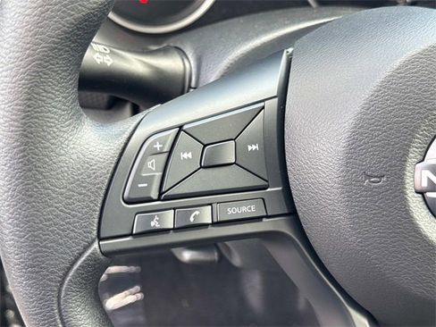 New 2025 Nissan Kicks Play S image 26