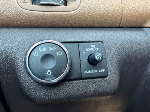 Used 2016 Buick Enclave Leather FWD image 22