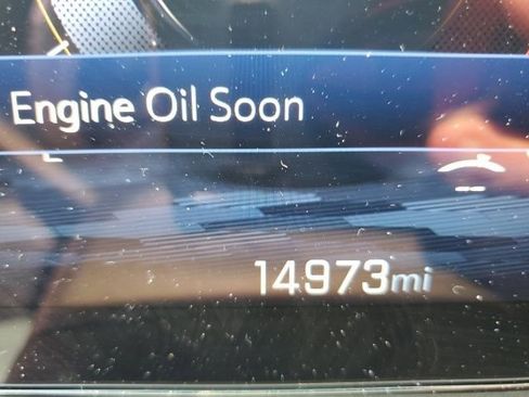 Used 2025 Chevrolet Traverse High Country FWD image 26