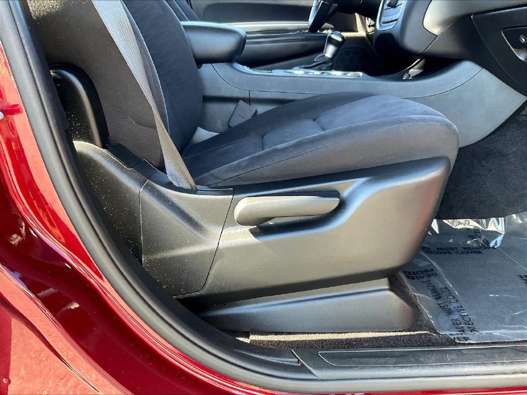 Used 2019 Dodge Durango SXT w/ 3rd Row Seating Group AWD/4WD image 30