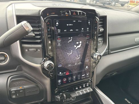 Used 2021 RAM 2500 Big Horn w/ Level 2 Equipment Group image 27