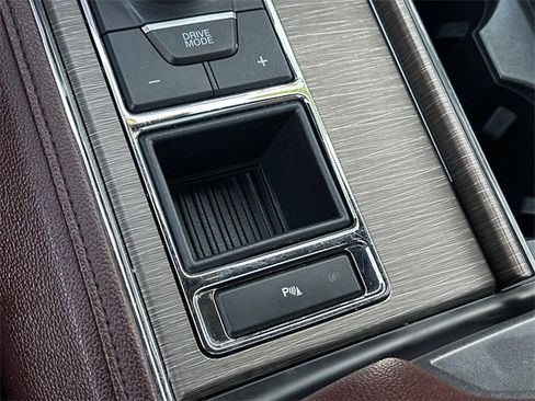 Used 2024 Ford Expedition Max Limited image 42