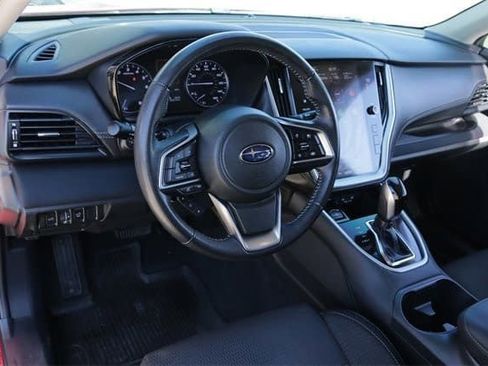 Used 2022 Subaru Outback Premium image 9