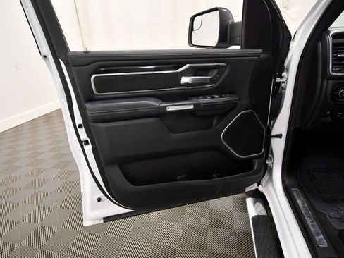 Used 2020 RAM 1500 Laramie w/ Sport Appearance Package AWD/4WD image 13