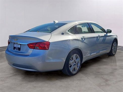 Used 2016 Chevrolet Impala LS image 4