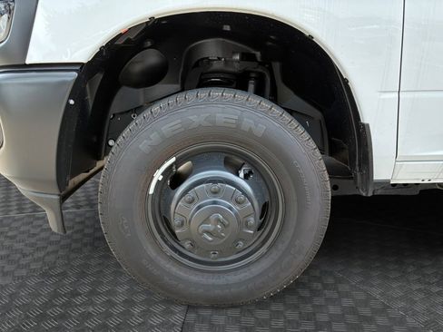 New 2026 RAM 3500 Tradesman AWD/4WD image 24
